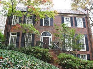 213 Townsend Pl NW, Atlanta, GA 30327