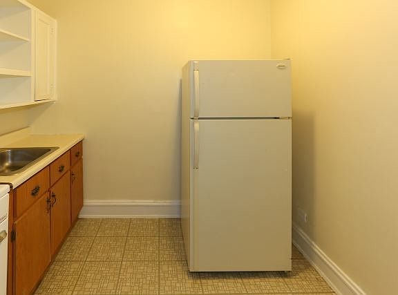 4th image of 4851 N Damen Ave #D802