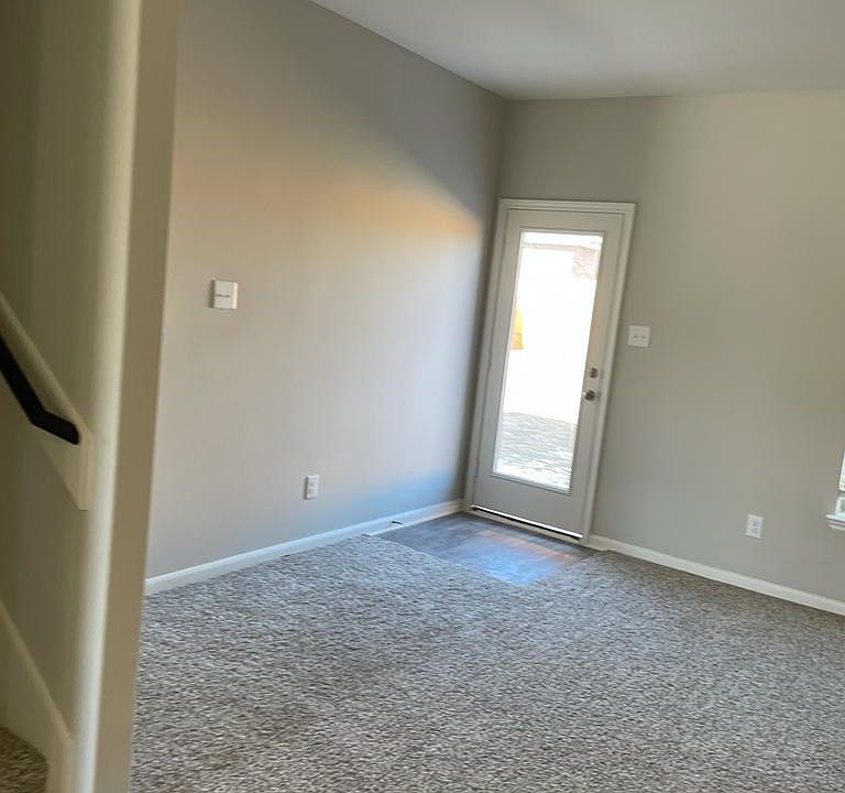 1st image of 312 Zimmet Dr