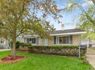 129 E Altgeld Ave, Glendale Heights, IL 60139