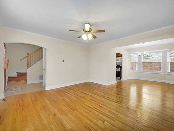 5th image of 2575 Prairieview Ln N