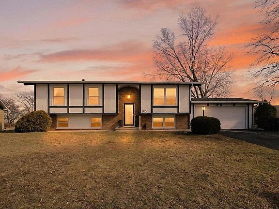 2nd image of 815 Florence Street