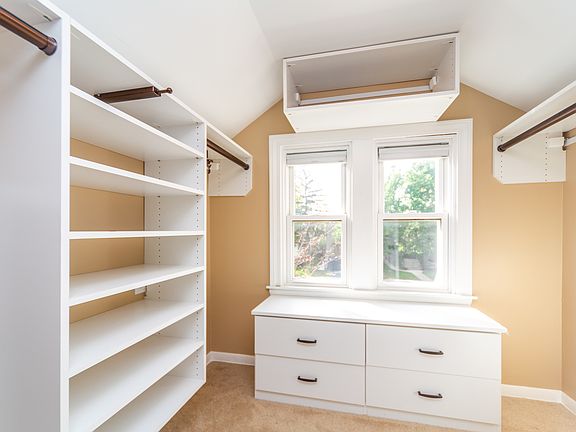 5th image of 4505 N Melvina Ave