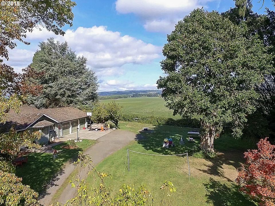 1st image of 24685 NW Groveland Dr