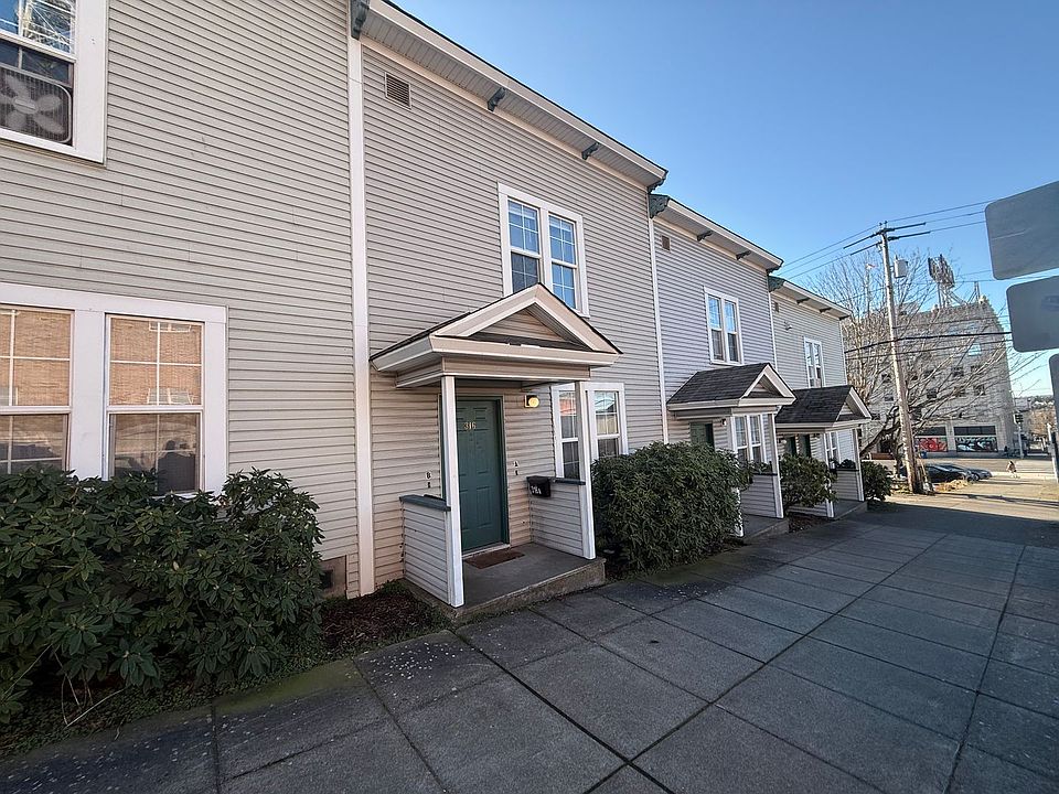 1st image of 310 E Chestnut St #316-A