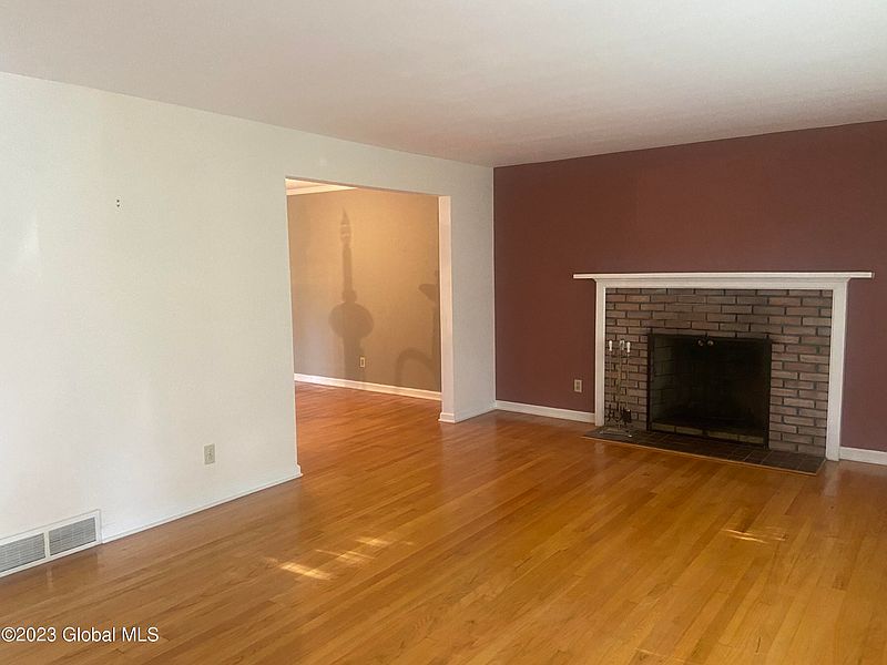 2nd image of 2232 Garden Drive