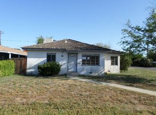 200 Lorita Way, Hanford, CA 93230