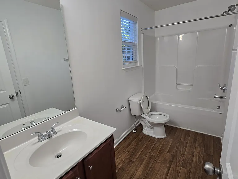 6522 Ashebrooke Dr — Photo 48