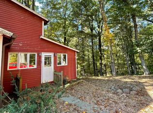 1142 Sperry Rd, Cheshire, CT 06410