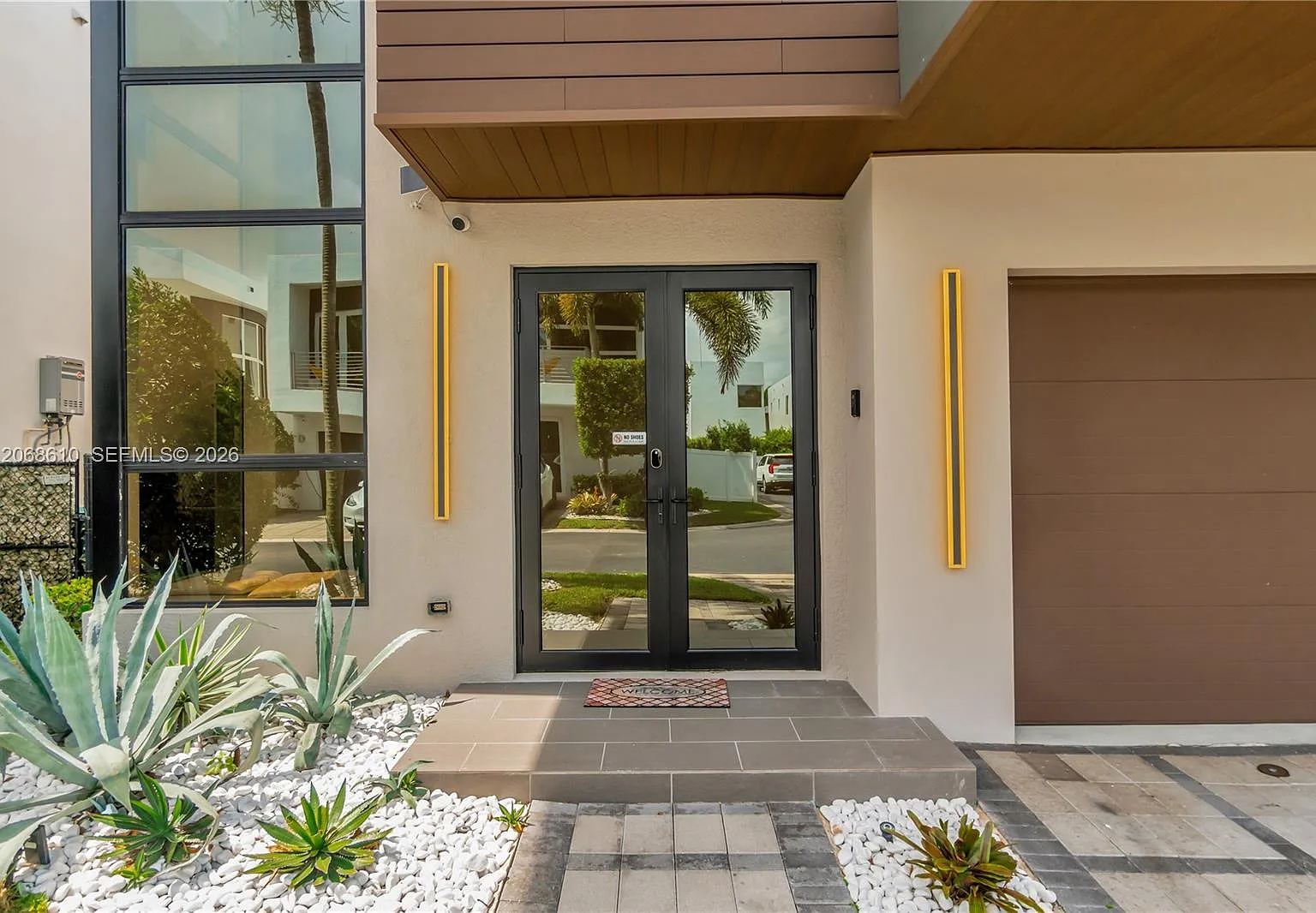 Doral Commons Residential — Photo 2