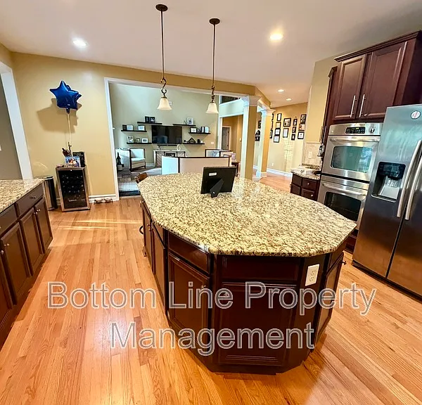 8045 Talcott Dr — Photo 13