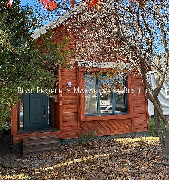 1st image of 1208 N Main St