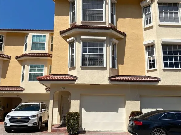 4230 N Ocean Dr, Hollywood, FL 33019