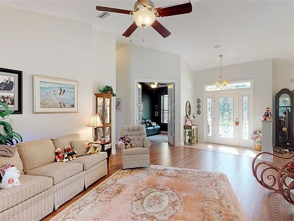 LIVING ROOM FROM SLIDERS TO POOL