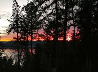 12119 Cascade Pl, Anderson Island, WA 98303