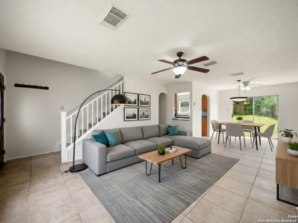 9878 Lauren Mist, San Antonio, TX 78251