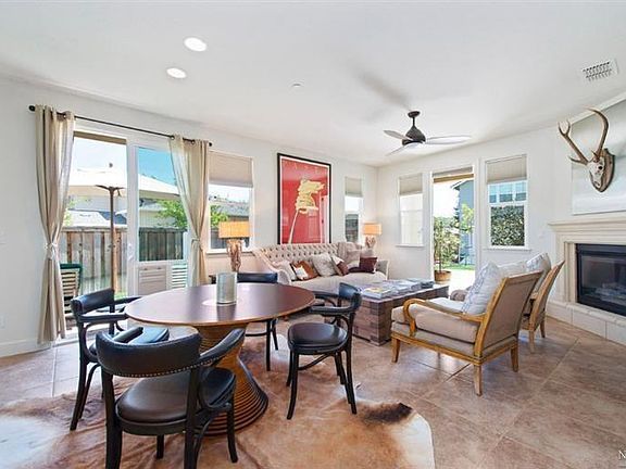 3rd image of 3281 Atherton Cir