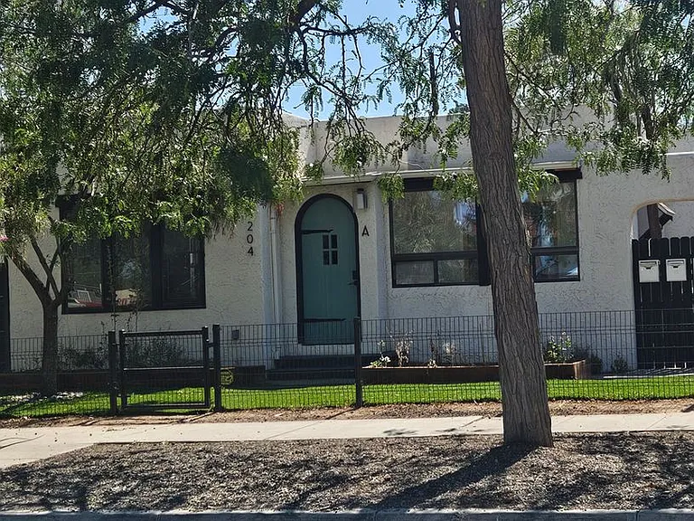 204 Harvard Dr SE #A — Photo 1