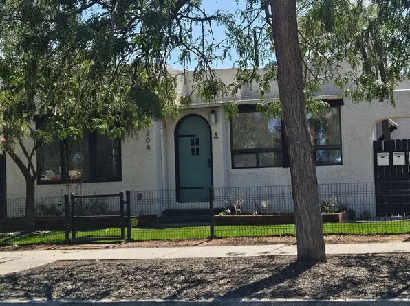 204 Harvard Dr SE Unit A, Albuquerque, NM 87106