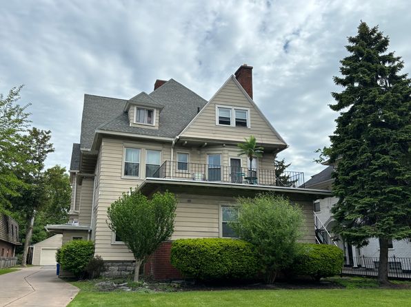 177 Jewett Pkwy APT 7