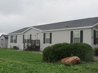 247 Waterway Ct, Lapeer, MI