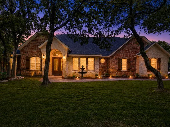 148 Arista Trl, Poolville, TX 76487
