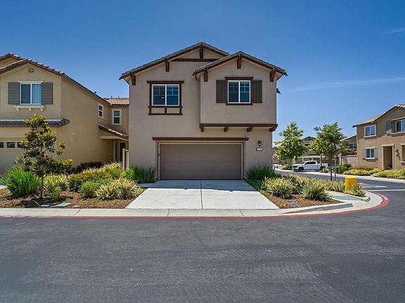 2nd image of 5474 Starlight Pl