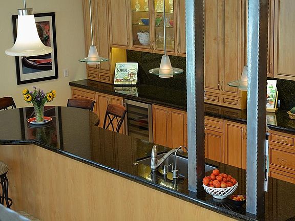 Entertaining dining area with wine cooler