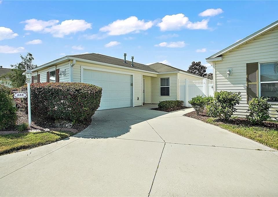 1st image of 888 Tanglewood Pl