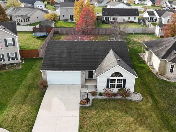 819 Starwillow Cv, Huntertown, IN 46748