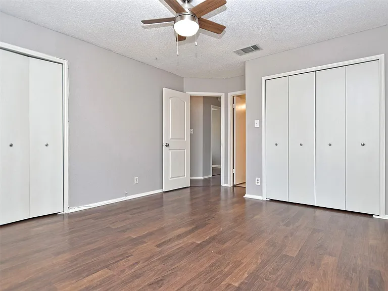 813 Primrose Ln — Photo 18