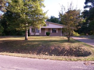 4615 37th St, Meridian, MS 39307
