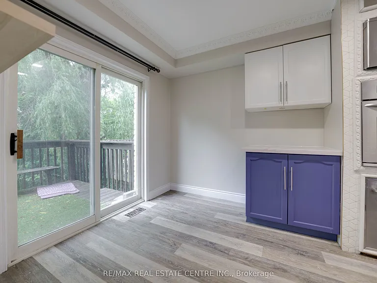 76 Frances Ave #32 — Photo 9
