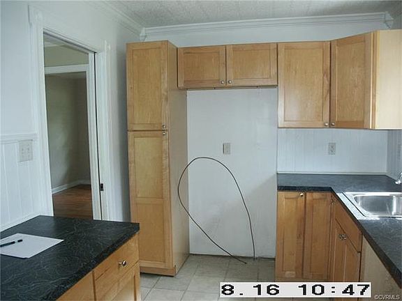 5th image of 9001 Weldon Dr