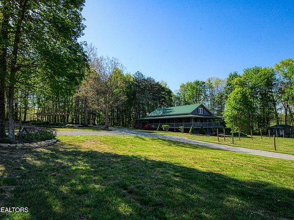 2nd image of 147 Akers Chapel Loop