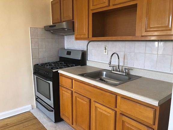 5th image of 8787 Bay Pkwy #1