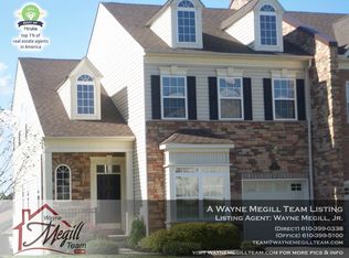 3159 Woodsedge Dr, Garnet Valley, PA 19060