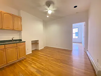 Rented by Best Apartments North Inc