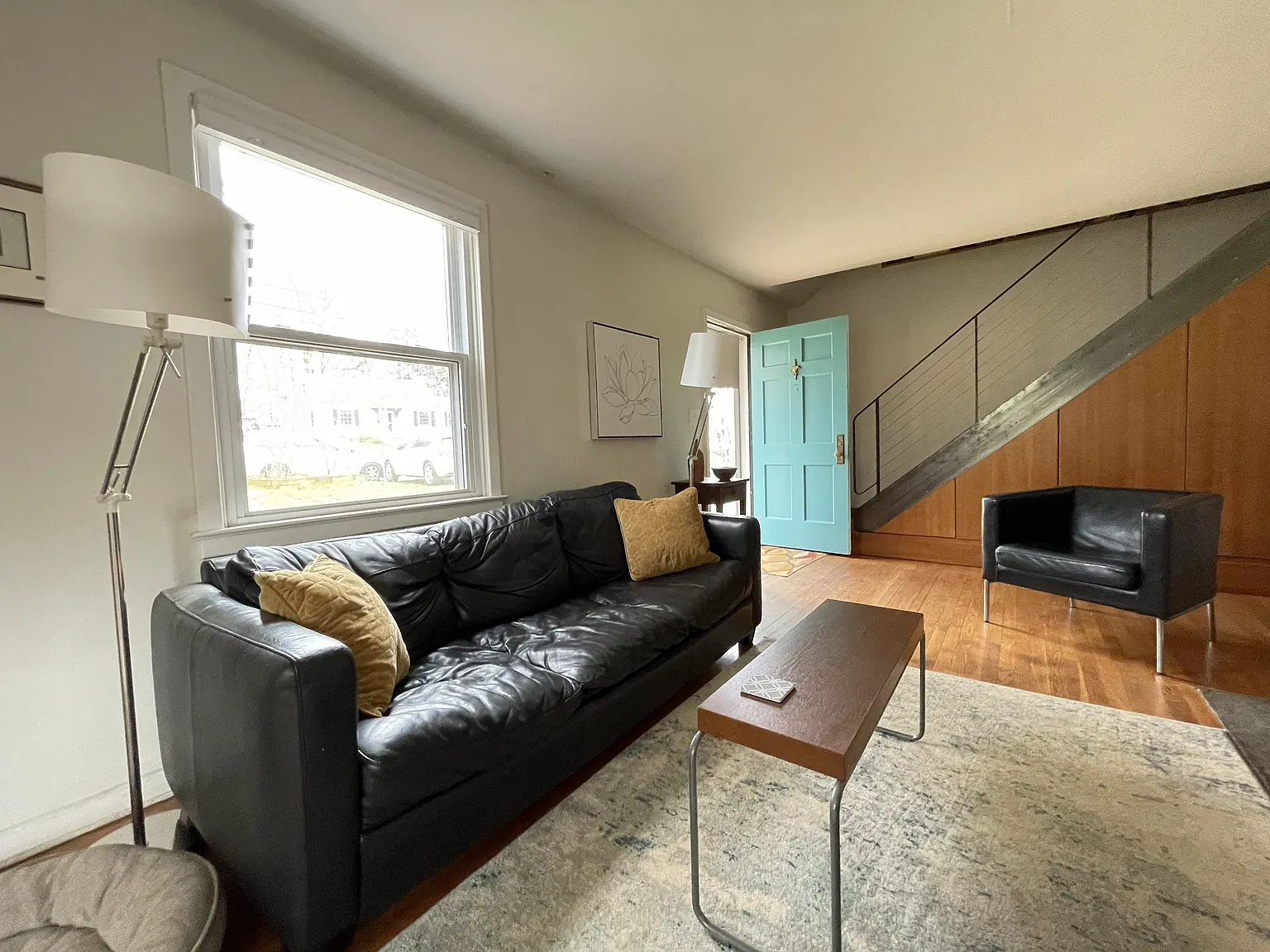 3 bed, 2350 sqft, $2,850 — Photo 2