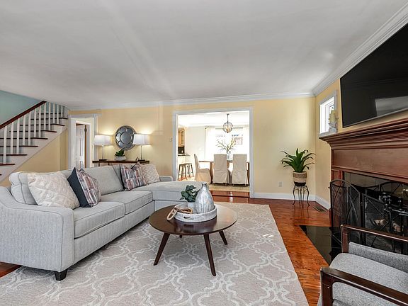 3rd image of 62 Highland Ave