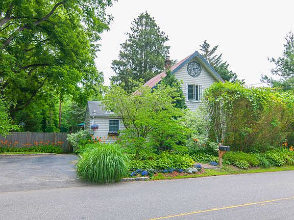 2nd image of 38 Lake Ave