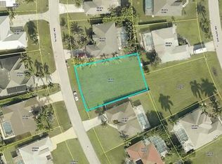 2561 SW 28th Pl, Cape Coral, FL 33914
