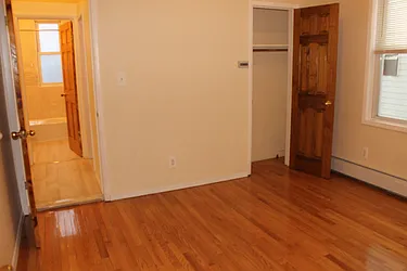 Rented by Rapid Realty Williamsburg