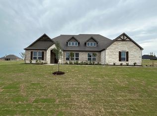 806 Valley Ridge Rd, Van Alstyne, TX 75495