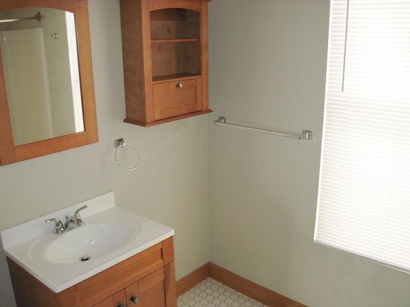 3rd image of 2630 N Bartlett Ave #A