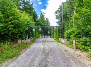 147 Cottage Ln, Bradford, NH 03221