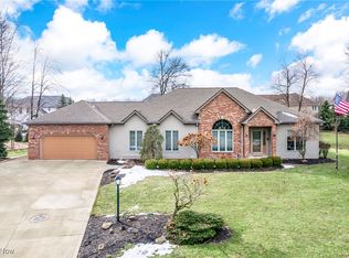 3178 Rosewood Oval, North Royalton, OH