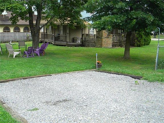 3rd image of 412 S Center Ave
