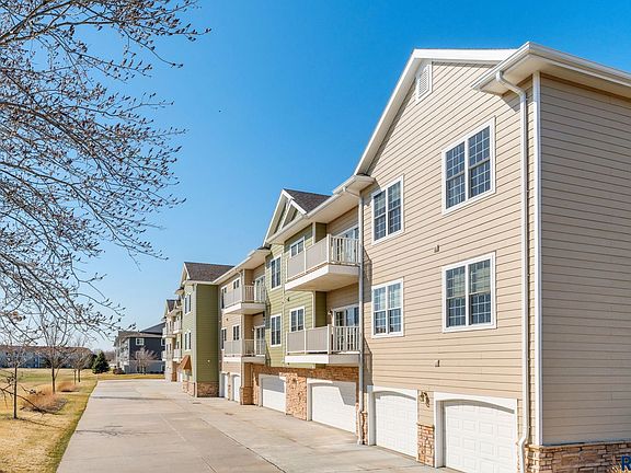 3rd image of 6112 S Avalon Ave Unit 301