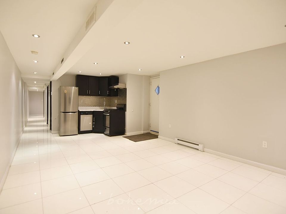 1st image of 320 Manhattan Ave #2LL
